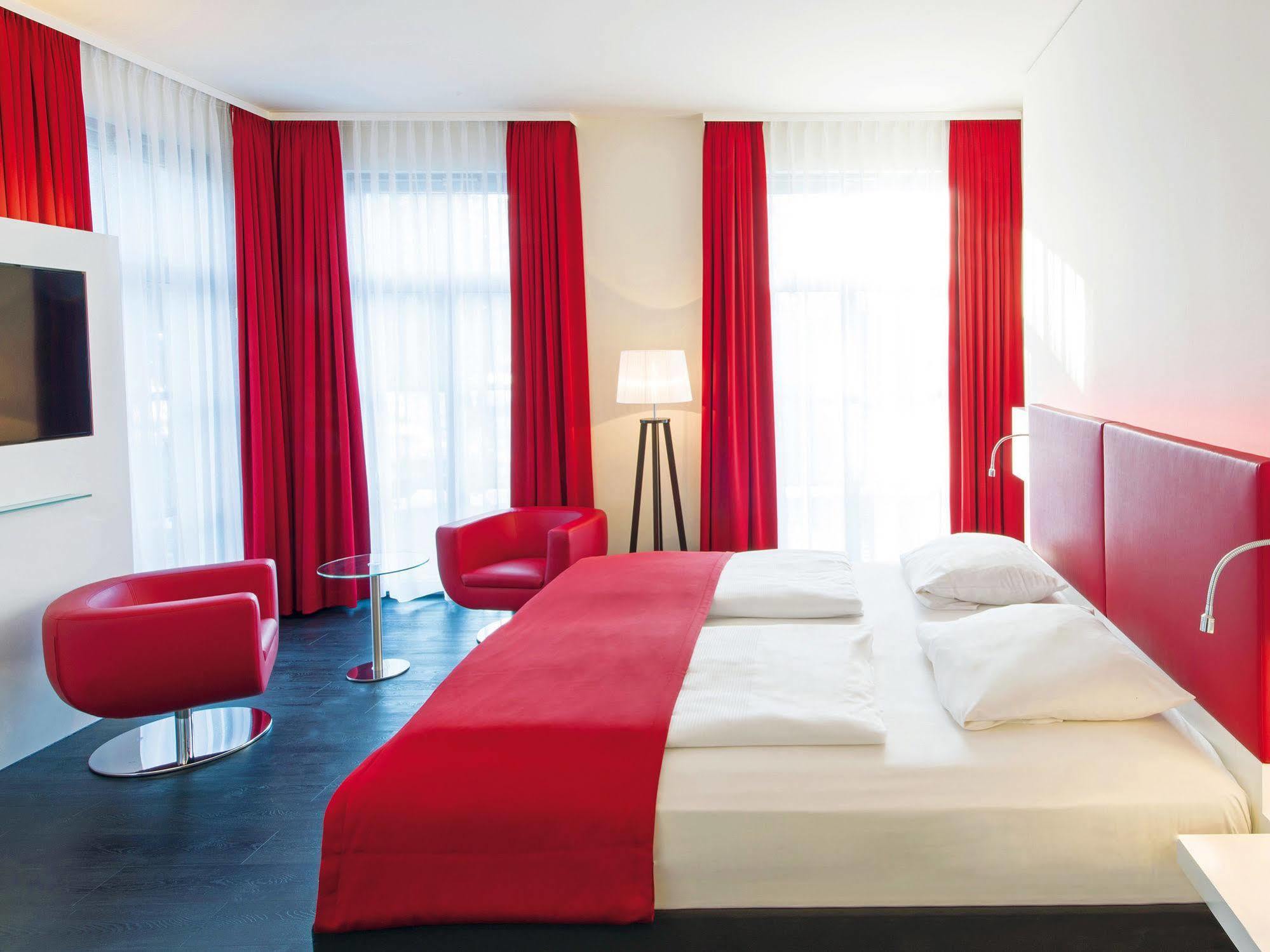 Dormero Schlosshotel Reichenschwand Екстер'єр фото